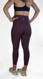 Load image into Gallery viewer, Ascend Leggings-Wine
