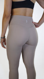 Load image into Gallery viewer, Ascend Leggings-Nude
